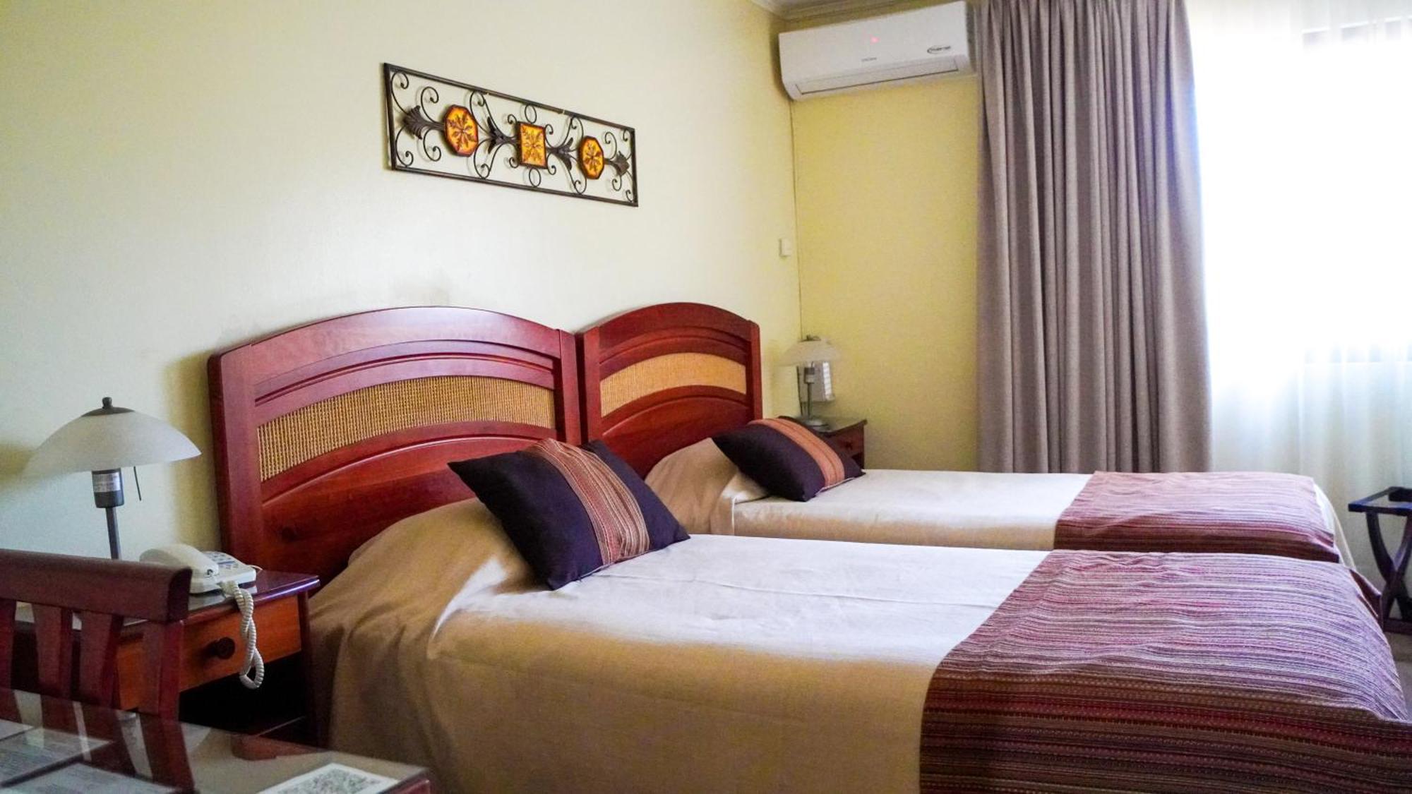 Hotel Ontiveros سان فرناندو المظهر الخارجي الصورة