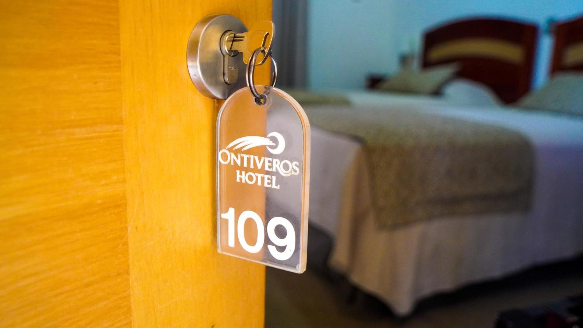 Hotel Ontiveros سان فرناندو المظهر الخارجي الصورة